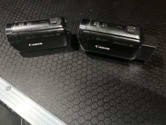 Canon VIXIA HF R800 HD Camcorder