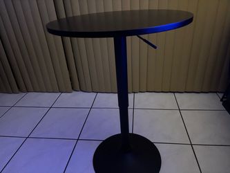 Bar Table