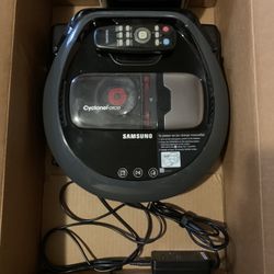 Brand New Samsung Robot Vacuum