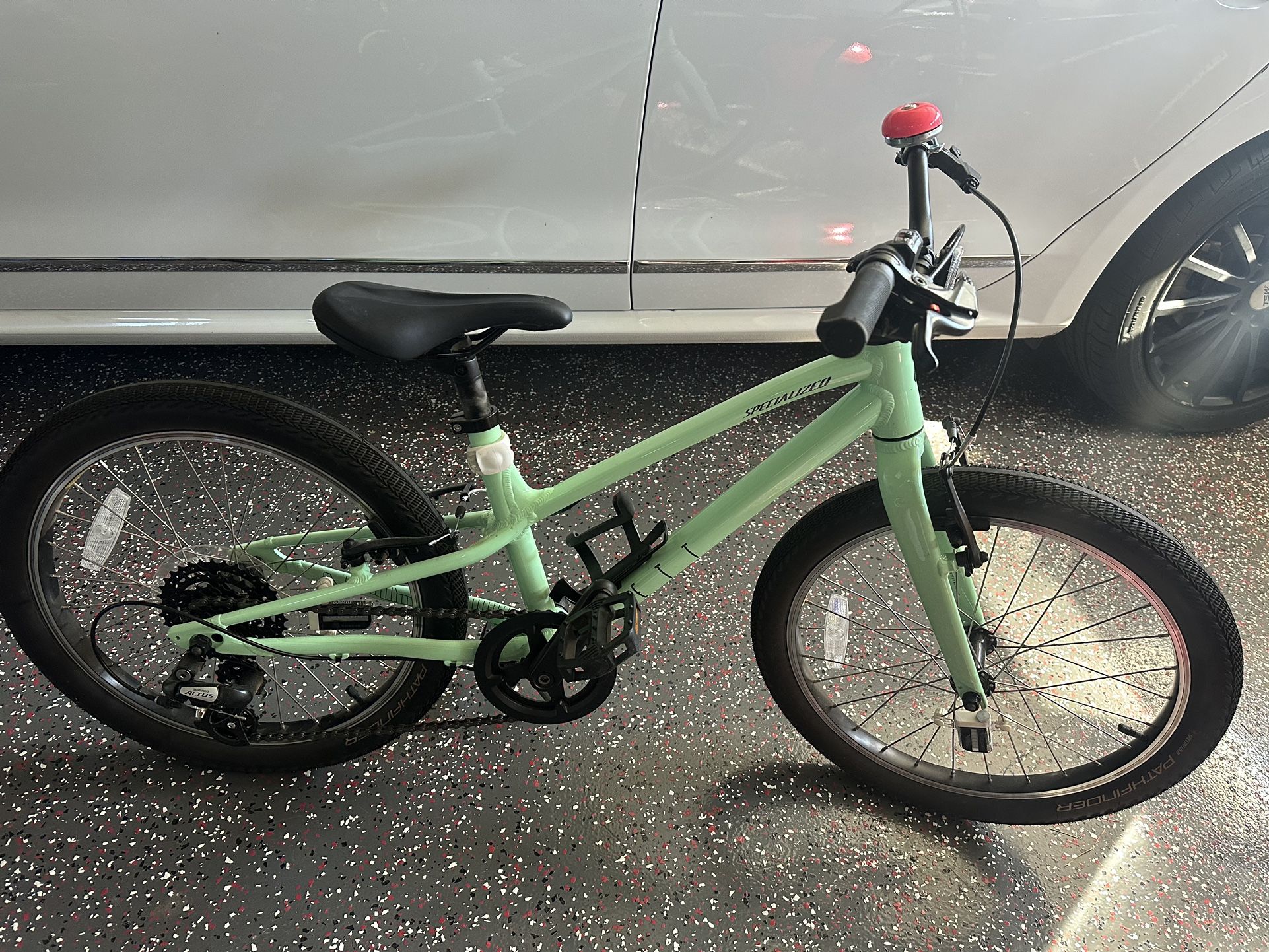 Kids Specialized 20’ Bike