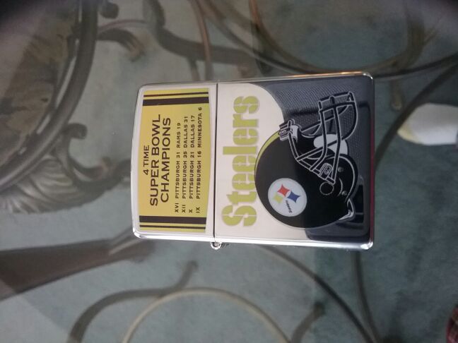 Zippo Pittsburgh steelers collectable super bowl champs serial numbered