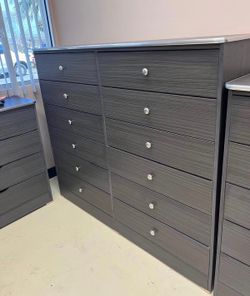 Twelve drawers dresser