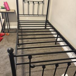 Twin Bed And Frame 
