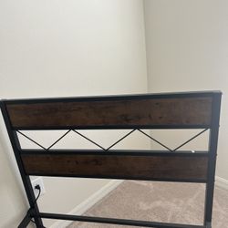 Twin Bed Frame (Metal & Wood) – Excellent Condition