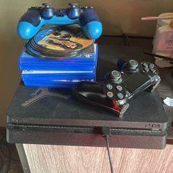 Ps4 With 5 Games