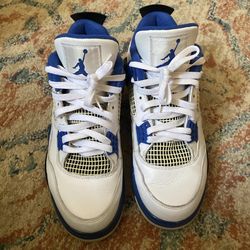 Jordan 4  retro Motorsport size 9
