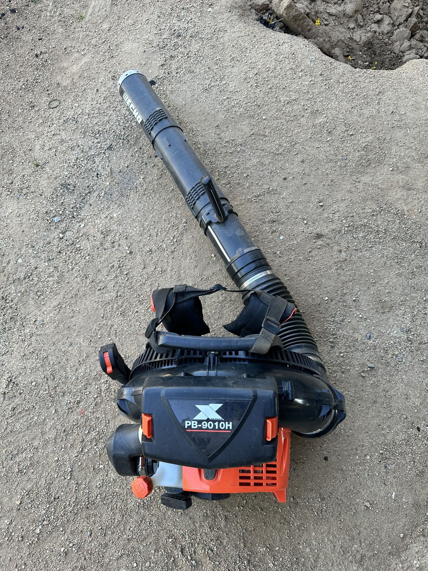 echo backpack blower like new $550 firm pick up only