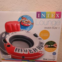 Lounge River Run 1