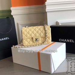 Chanel Flap Bags 166 Not Used for Sale in Hawthorne, NJ - OfferUp