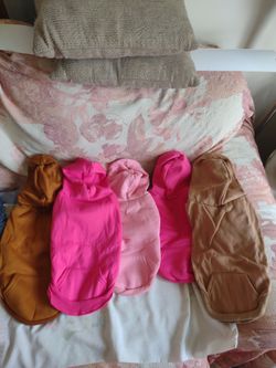 S/M pet hoodies with hoodie drawstrings