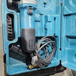 Makita Grinder Model Number 9557nb