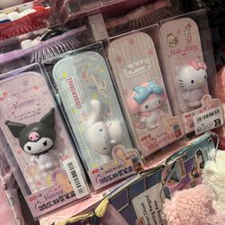 Hello Kitty Stationary