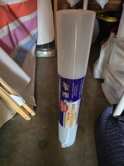 Shelf liner