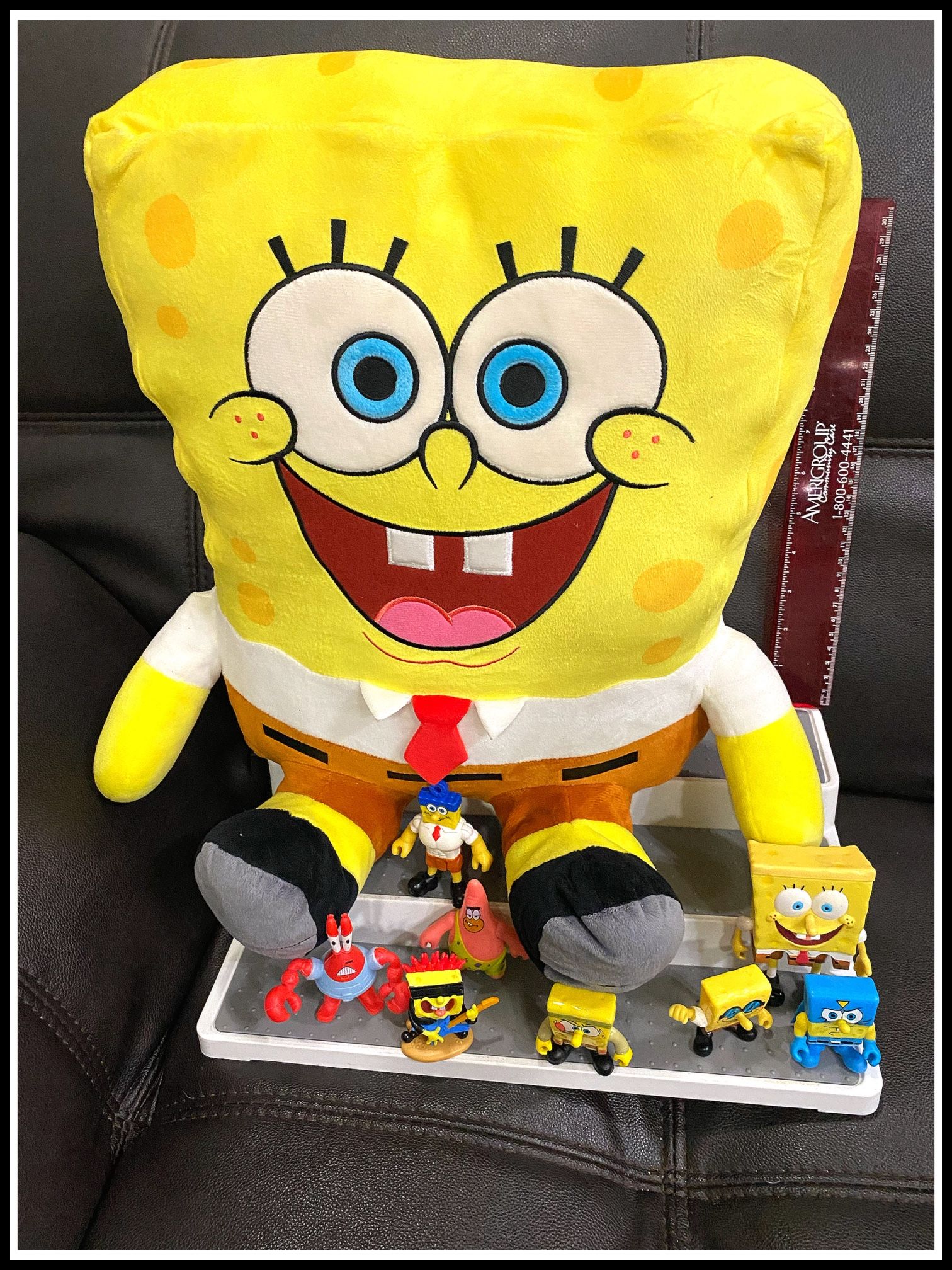 Spongebob stuffed animal and eight more SpongeBob pieces