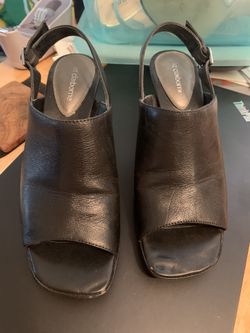 Liz Claiborn black shoes size 6.5