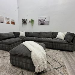 BRAND NEW CHARCOAL GREY SECTIONAL SAME DAY DELIVERY