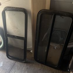 Trailer / Camper Windows