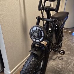 Ebike Moped Style