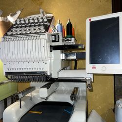15 Needle Embroidery Machine