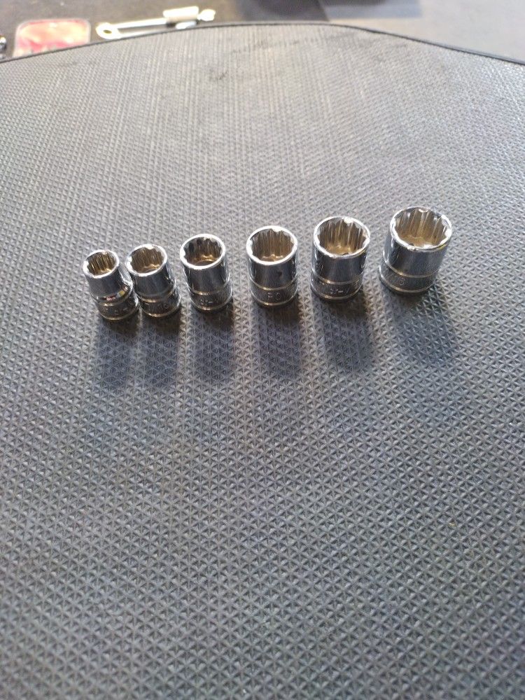 Socket Set