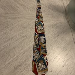 Necktie- Baseball MLB Yankees Tigers Padres Angels- Like New Vintage Condition- Fun