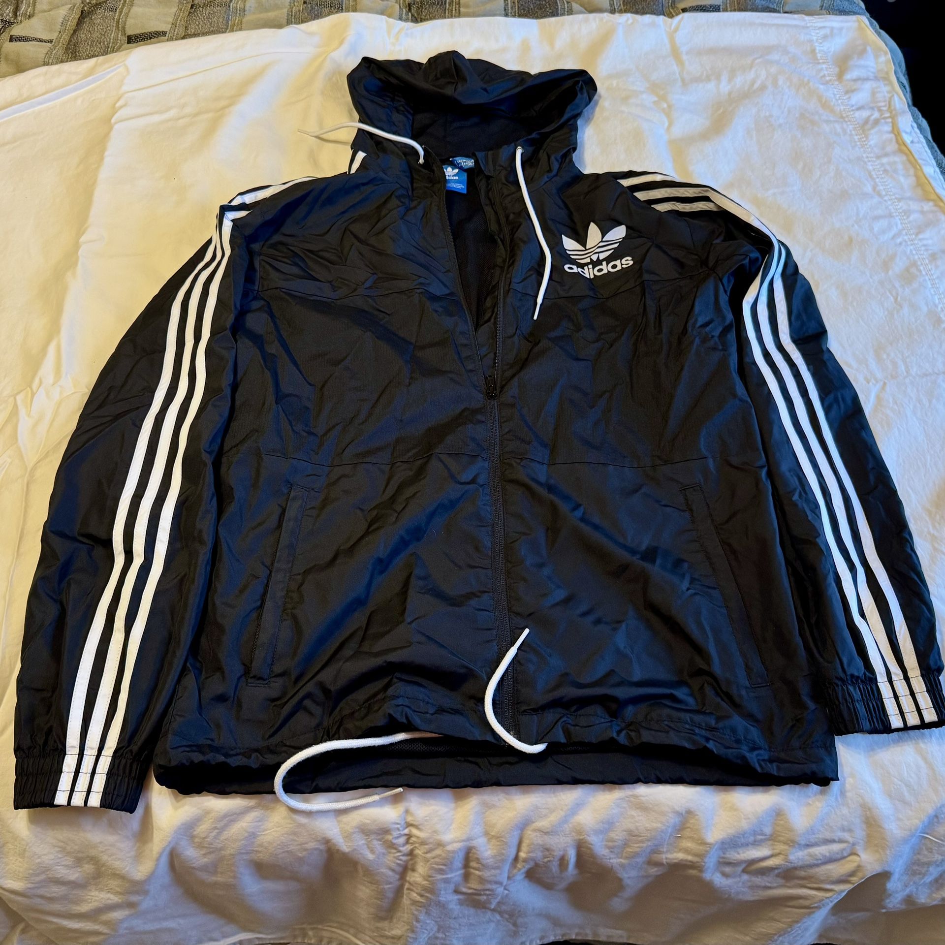 Classic Adidas Women’s Hoodie Windbreaker Black - M size