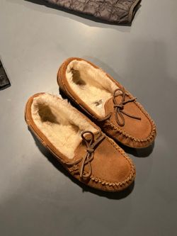 UGG mocassins-girls size 4