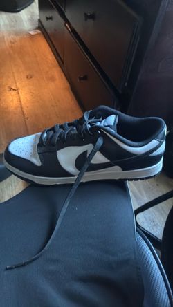 Nike dunks panda