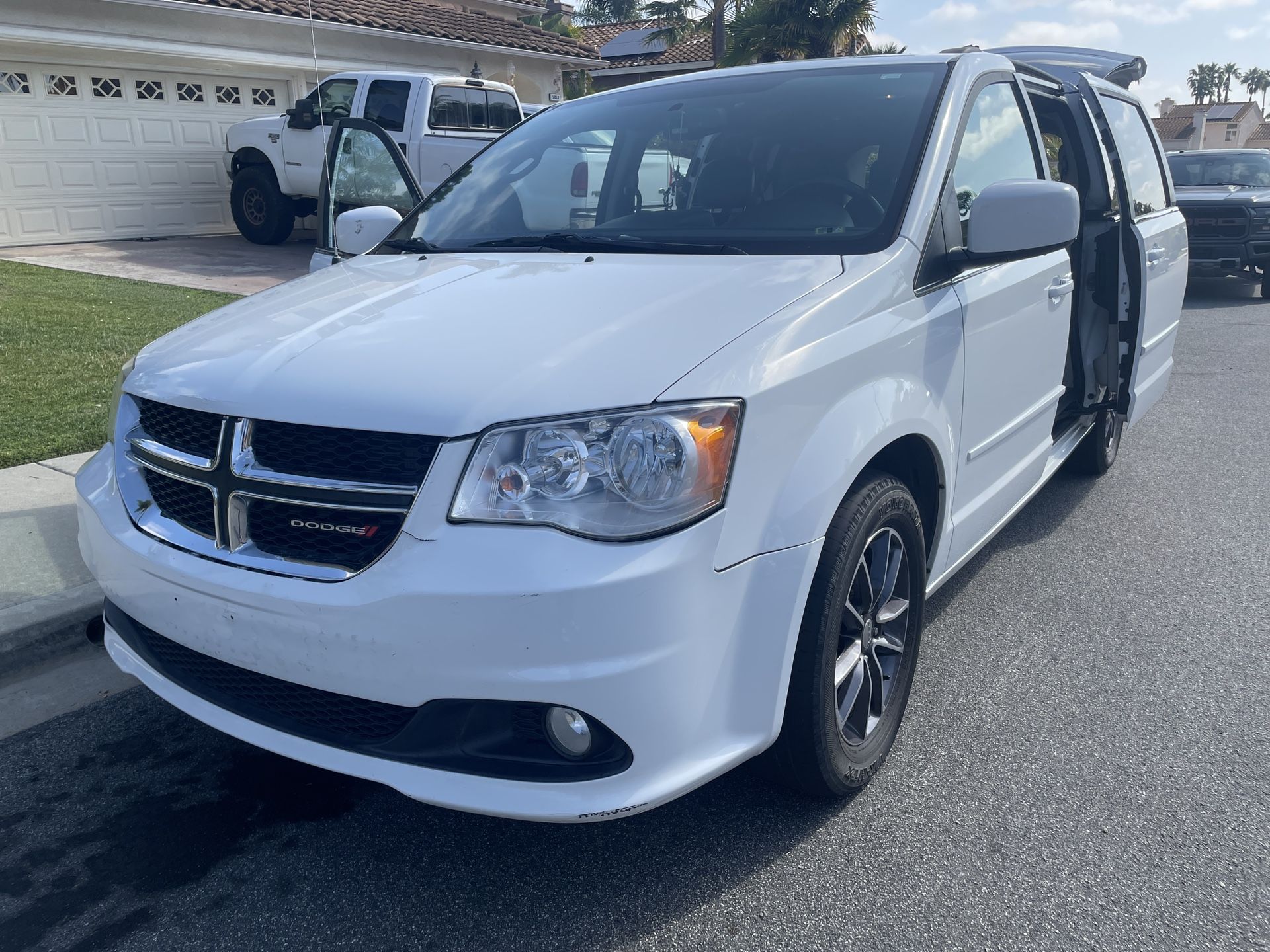 2017 Dodge Grand Caravan