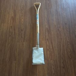 Traditional Garden Tool Collection
