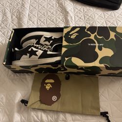 White Black Bapestas Size 10.5