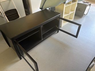TV credenza
