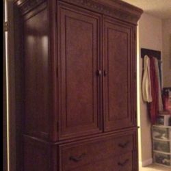 Queen Oak Wood Bedroom Set 