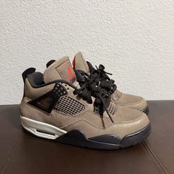 Jordan 4 Taupe Haze Size 9.5