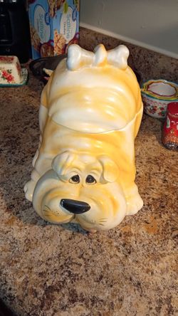 Cookie jar