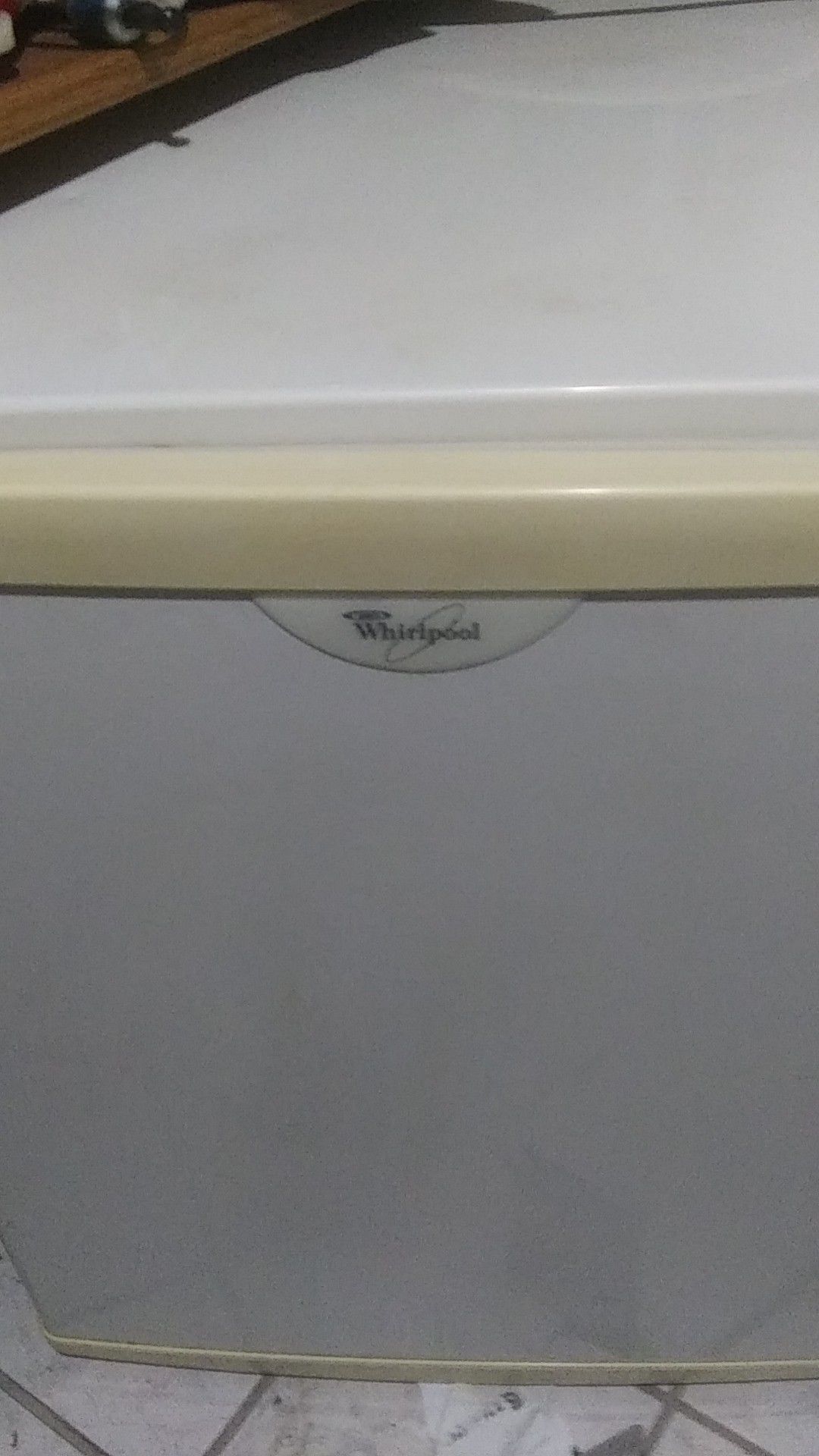 Whirlpool mini fridge