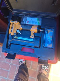 Nailer gun