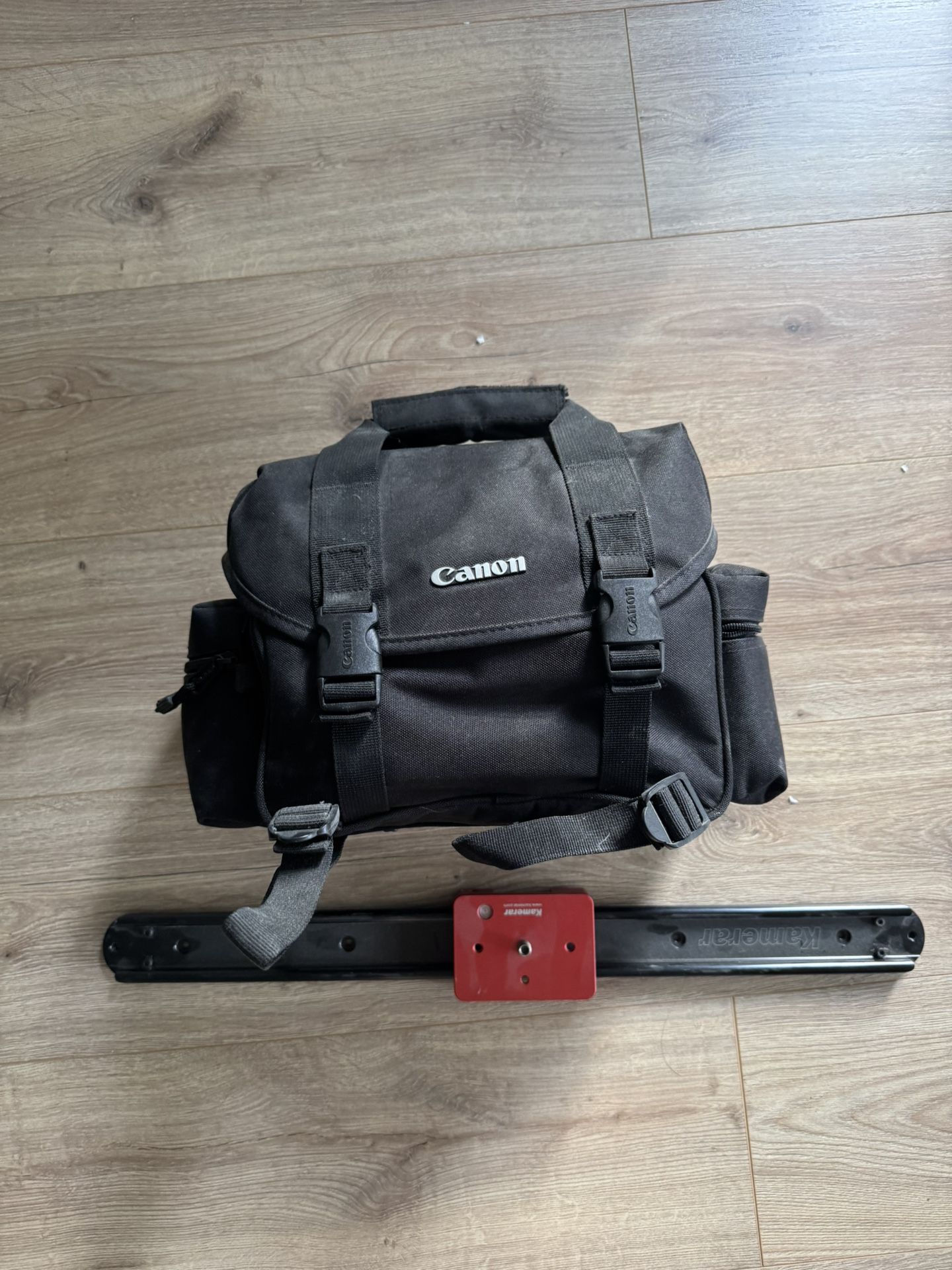 Cannon Camera Bag And Slider