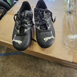Kids Puma Soccer Cleats