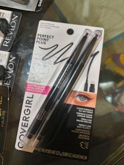 Mascara eyeliner makeup