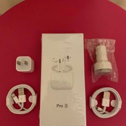 Apple Combo Bundle/Brand New Original Apple IPhone Charger and Car Charger and Wireless Earbuds