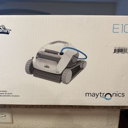 Dolphin E10 Pool Robot Vacuum Cleaner (New!)