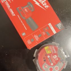 Milwaukee Sander 