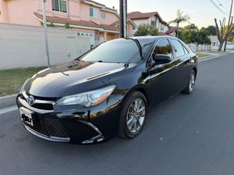 2016 Toyota Camry SE