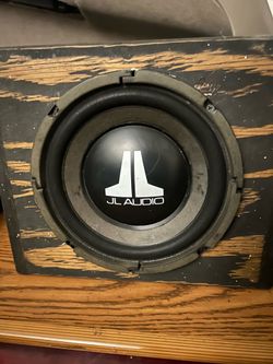 Subwoofer & sealed box 6.5” Kenwood subwoofer (with Jl audio dust-cap)