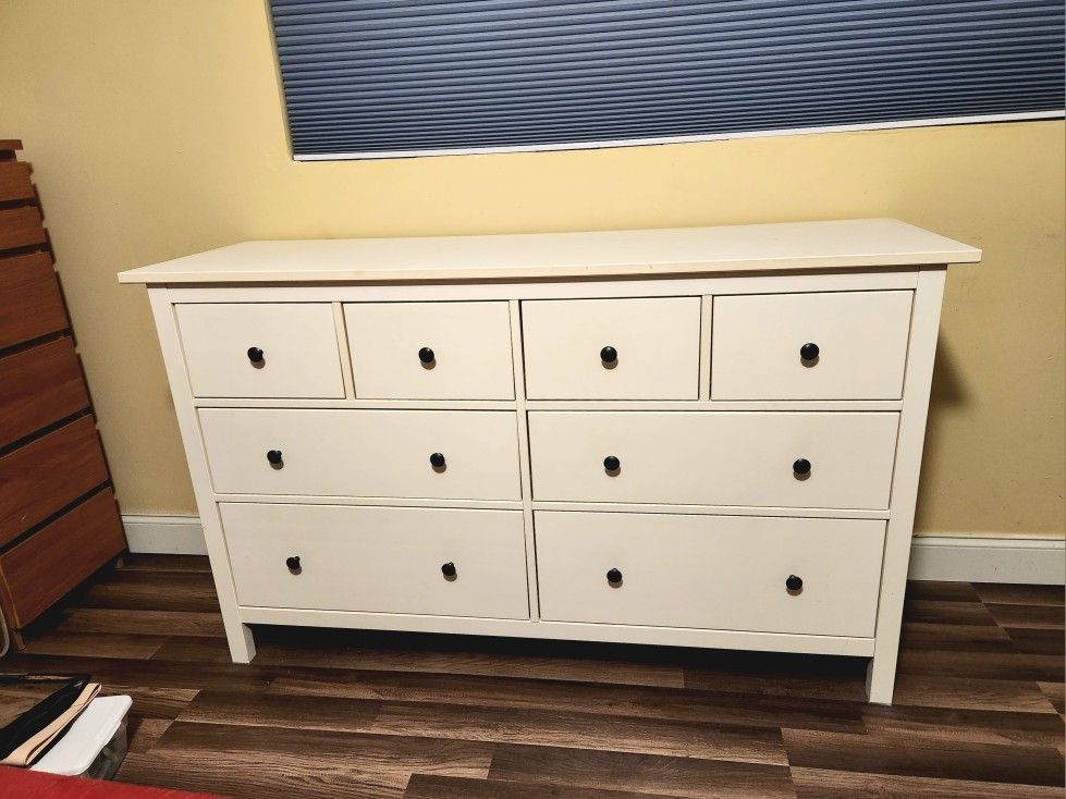 IKEA HEMNES 8-drawer chest dresser