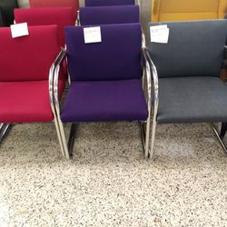 Knoll Brno Tubular side Lobby Chairs