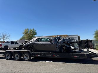 2022 Dodge Challenger R/T Scatpack 6.4L Rwd For Parts