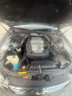 2005 Infiniti fx35 awd