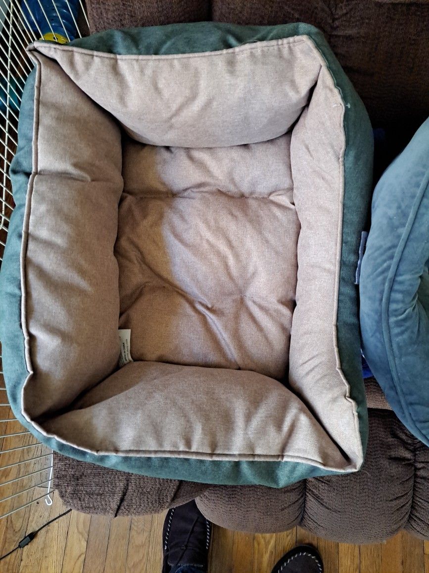 Pet Beds  
